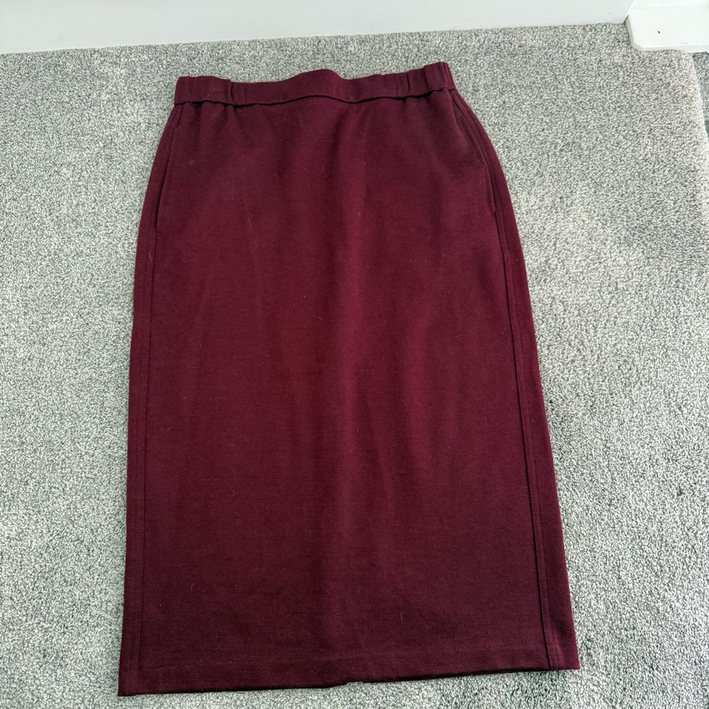 Last Chance-Uniqlo Deep Red/ Burgundy Pencil Skirt